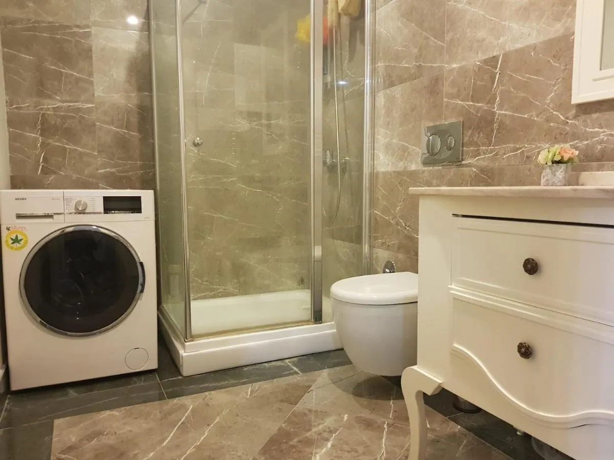 Venezia Mega Outlet Apartment Istambul